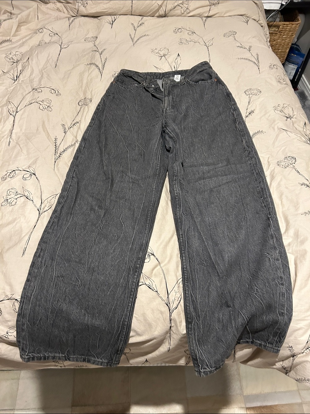High-Rise Wide-Leg Women's Jeans in Washed Charcoal